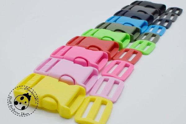 Steckschnallen-Set "Color" bestehend aus 1 x Steckschnalle, sowie 1x Gurtschieber. Gerader Steckverschluss bestehend aus 2 Teilen. Für Gurtband in Breite von ca. 2,4 - 2,5 cm. Steckverschlüsse eignen sich besonders zum Befestigen von Gurten an Taschen oder Handtaschen, sowie für die Herstellung von Hundeleinen. Steckschließe, Taschenverschluss-Set - Nähen - Taschen - Glückpunkt.