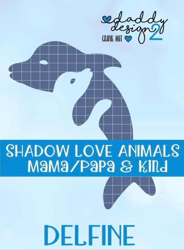 Bei diesem Angebot handelt es sich um die Plotterdatei "Delfin Liebe Shadow Love Animals Mama Papa Edition" von Daddy2Design. 