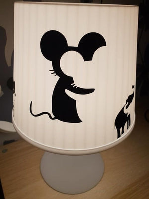 Plotterdatei "Maus-Liebe 2 - Shadow-Love-Animals- Illusions" von Daddy2Design.  Liebes-Shadows - Jede Folie / Farbe / Stoff ist möglich und es entstehen tolle Effekte - Schatten - Schriftzug - Schrift - Plott - Plotten - Maus - Käse - Tier - piepsen -  Katze Drucken - Glückpunkt.