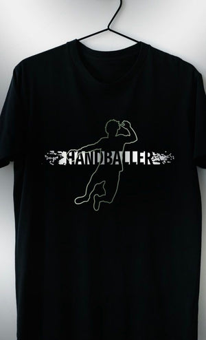 Plotterdatei "Handball Mega Deko" von Daddy2Design - spielen - trainieren - Ballsport- Turnen - Sporthalle - Team - Mannschaft - Schule - Schriftzug - Schrift - Plott - Plotten - Sport - Training - T-shirt - Drucken - Silhouette - Glückpunkt.
